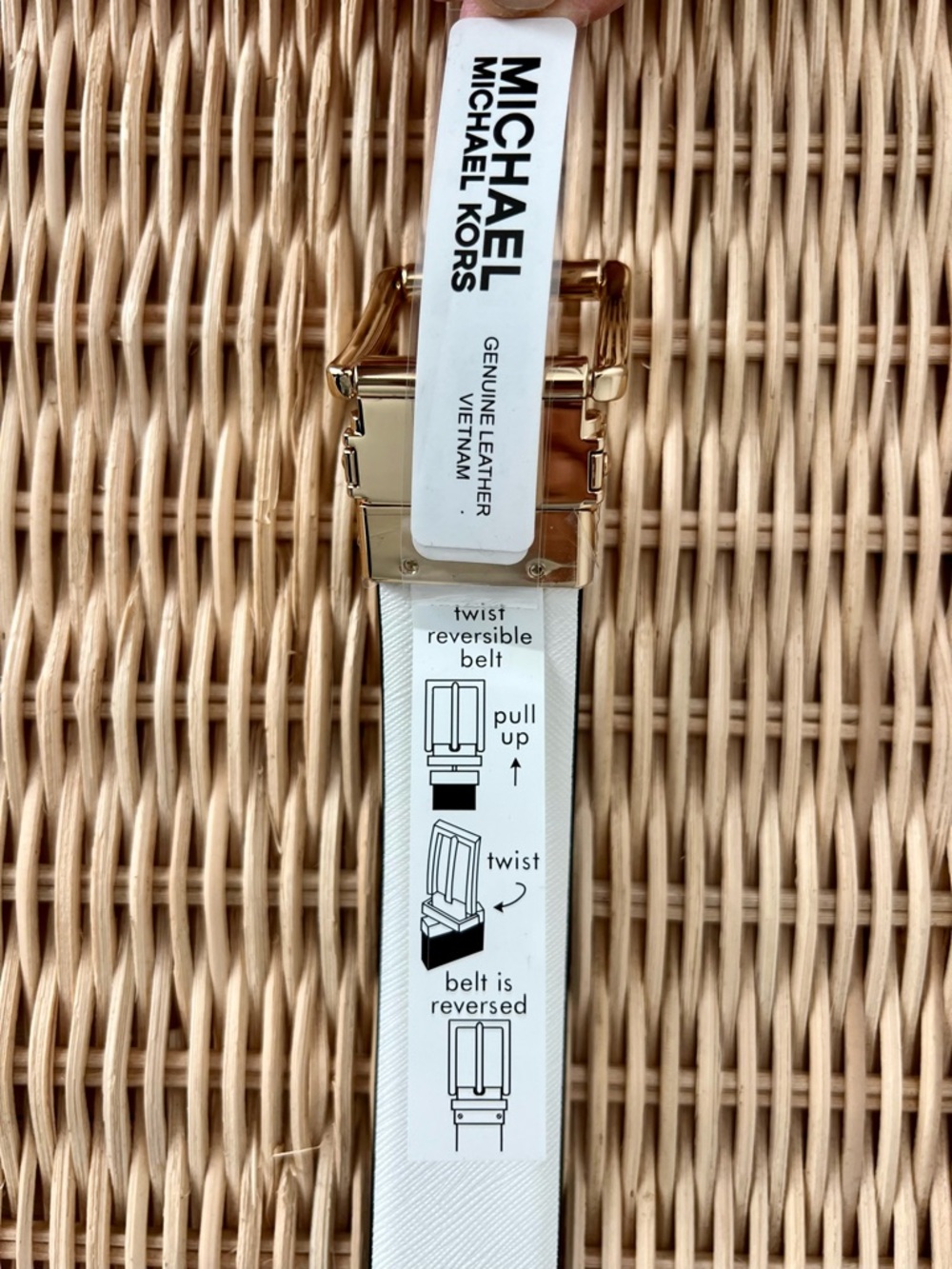 Michael Kors Reversible Leather Belt Black White Gold Buckle Size L NWT - Picture 4 of 5